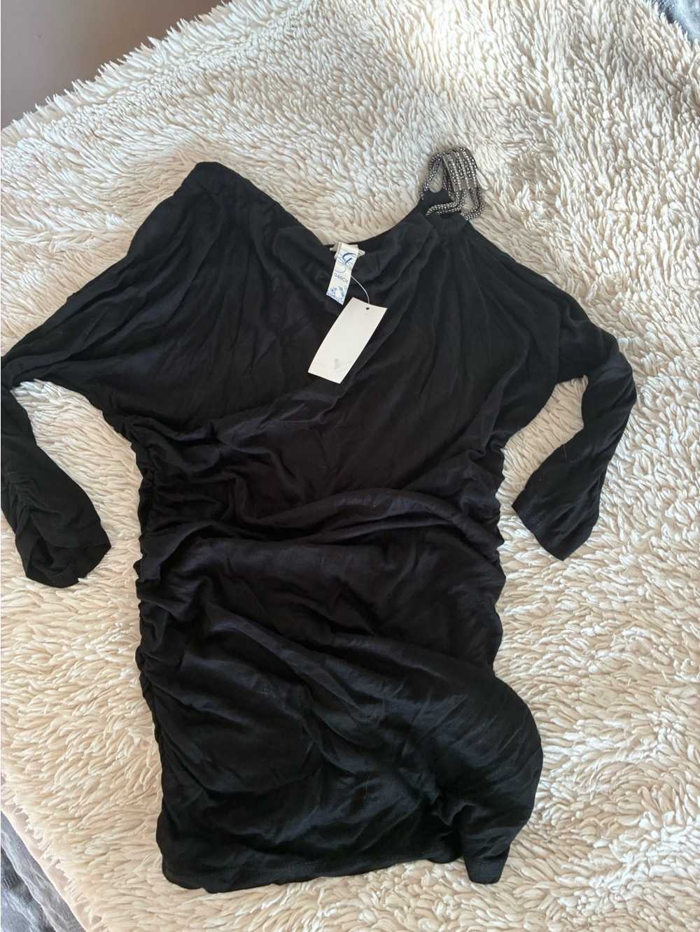 🌟Gracie Black Open Shoulder Ruched Shirt•w Embellished Strap•Sz S